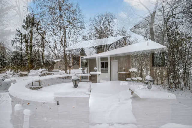 $749,900 | N222 2 Mile Road, Appleton, WI 54914