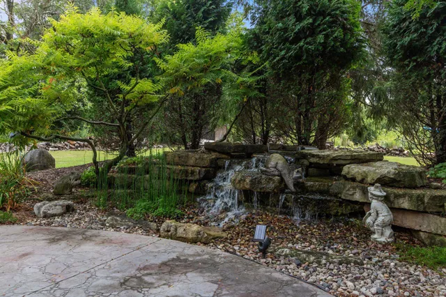 $749,900 | N222 2 Mile Road, Appleton, WI 54914