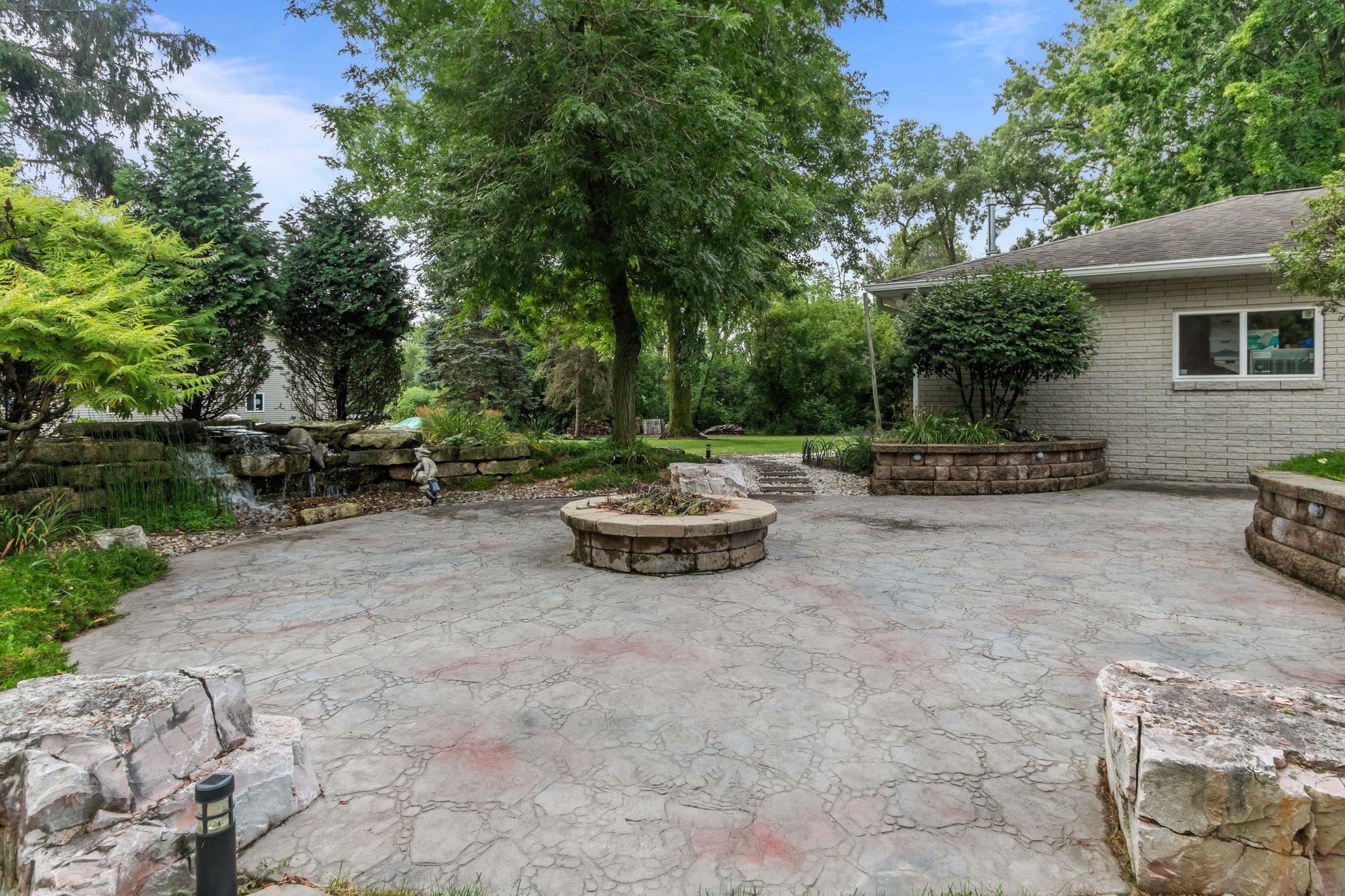 N222 2 Mile Road Appleton, WI 54914 - Photo 59 of 69