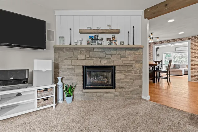 $749,900 | N222 2 Mile Road, Appleton, WI 54914