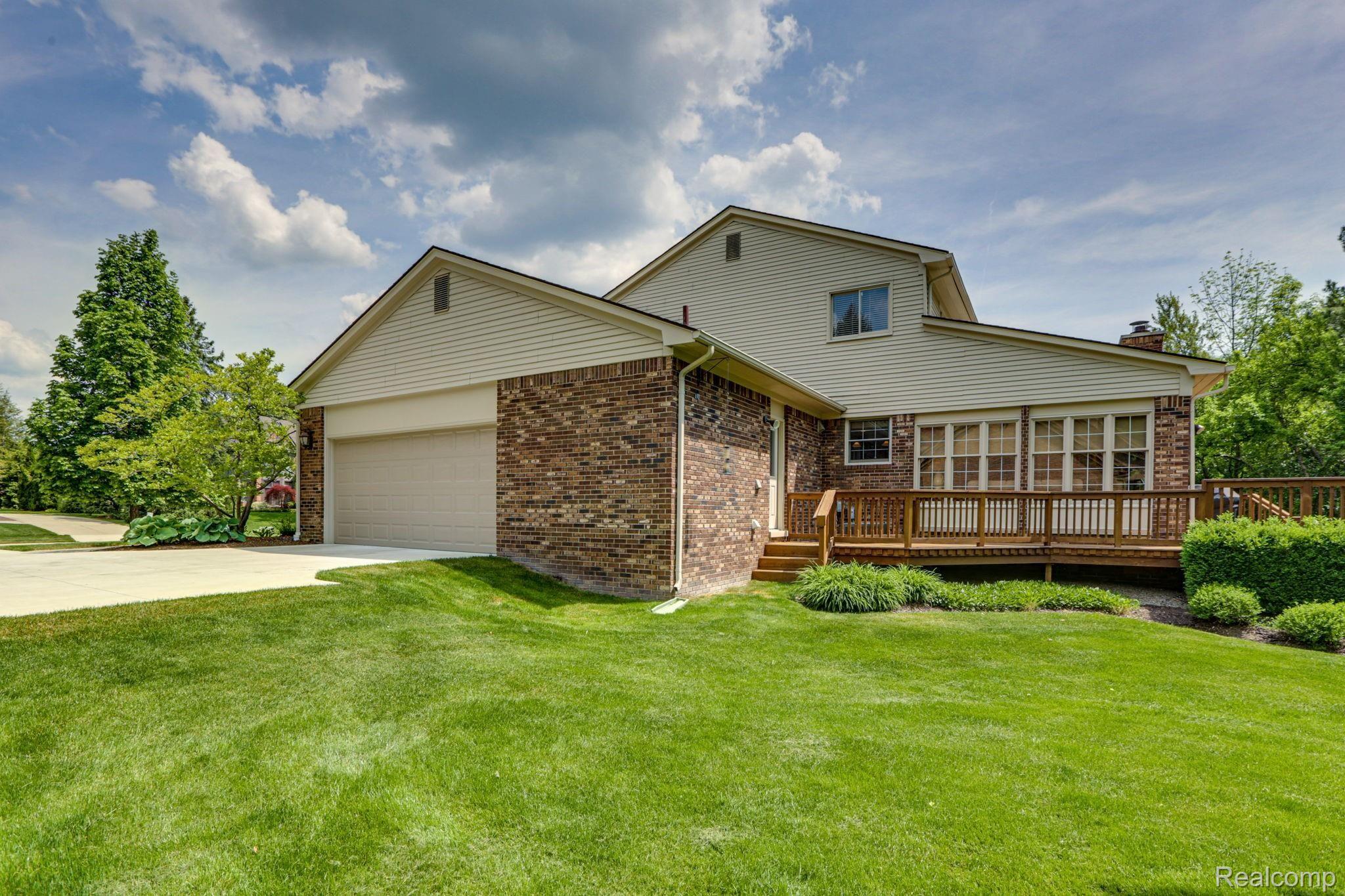 4808 Rivers Edge Drive Troy, MI 48098 - Photo 39 of 40 Side view of attached 2-car garage