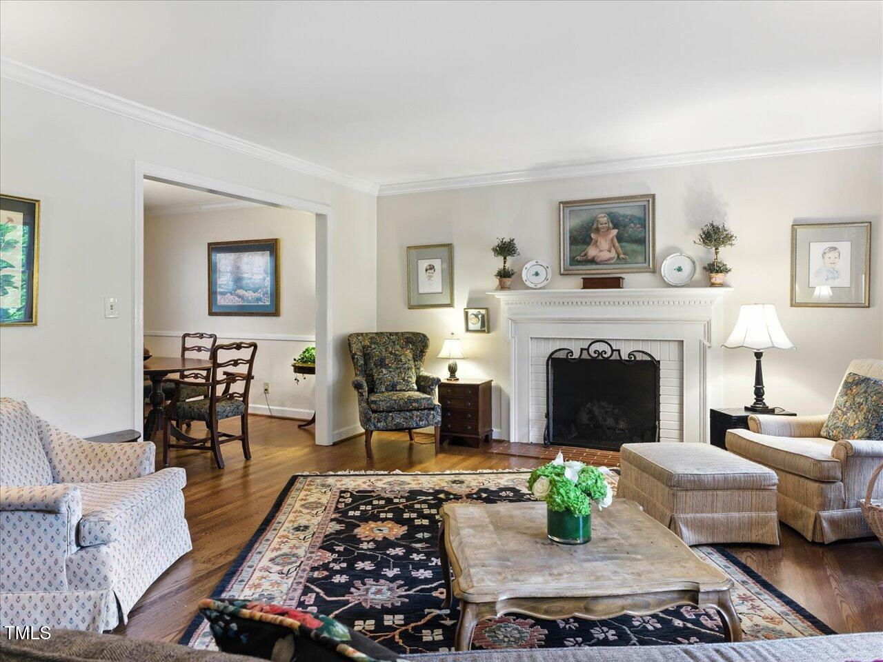 4204 Union Street Raleigh, NC 27609 - Photo 10 of 56 13-Living Room