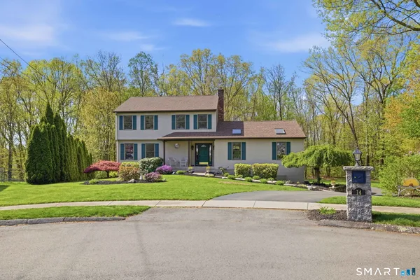 $539,900 | 14 Deer Park Road, Bristol, CT 06010