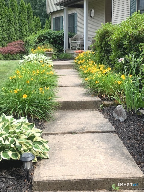 14 Deer Park Road Bristol, CT 06010 - Photo 3 of 4