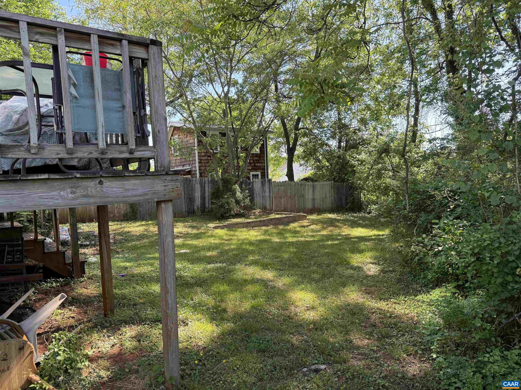122 Goodman Street Charlottesville, VA 22902 - Photo 3 of 14