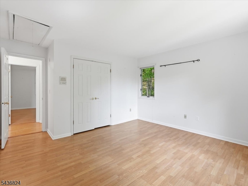 1079 Hoffman Road Bridgewater, NJ 08807 - Photo 35 of 50