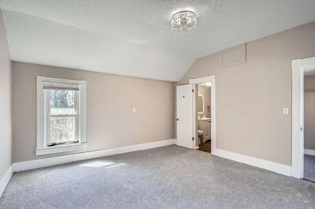 $2,899 | 707 Jenks Avenue East, St. Paul, MN 55106