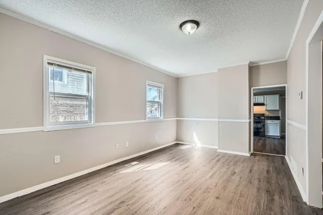 $2,899 | 707 Jenks Avenue East, St. Paul, MN 55106