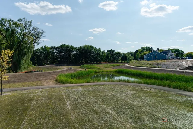 a view of a golf course