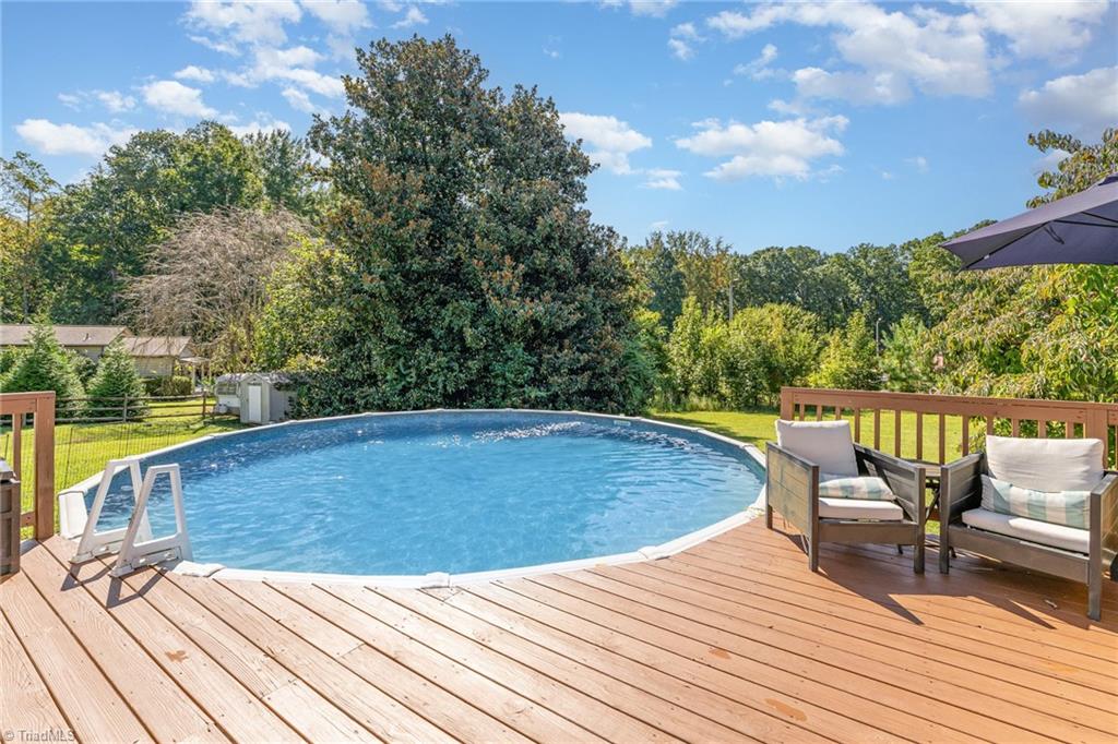 2606 Wexford Place High Point, NC 27265 - Photo 24 of 30 above ground pool