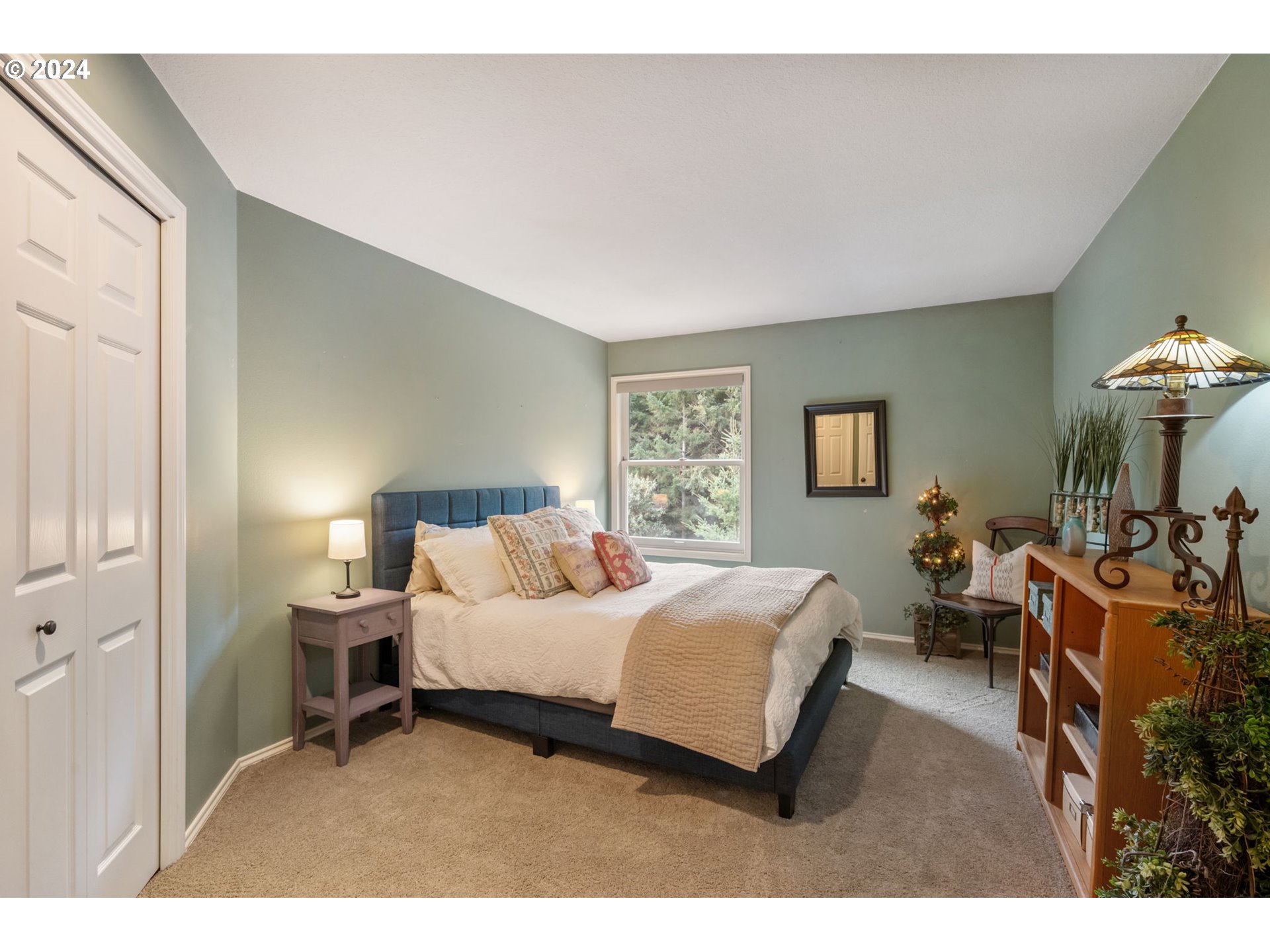 17060 Southwest Weir Road Beaverton, OR 97007 - Photo 29 of 44 Gallery Image 29