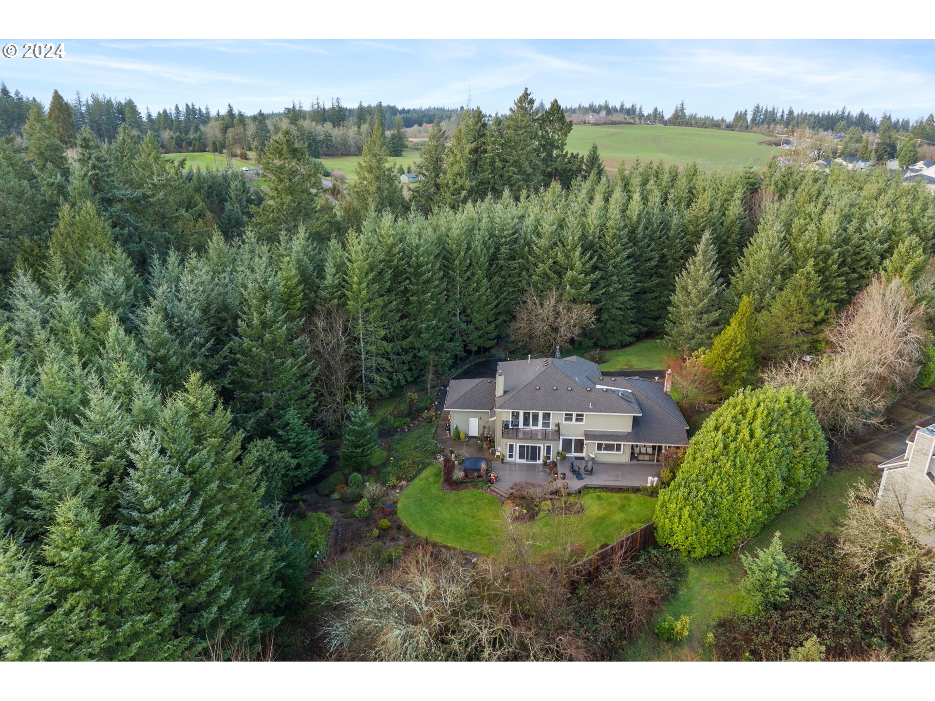17060 Southwest Weir Road Beaverton, OR 97007 - Photo 43 of 44 Gallery Image 43