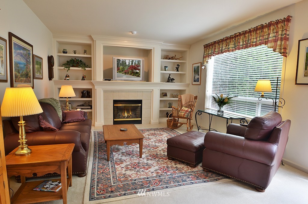 20805 40th Drive Southeast Bothell, WA 98021 - Photo 3 of 15