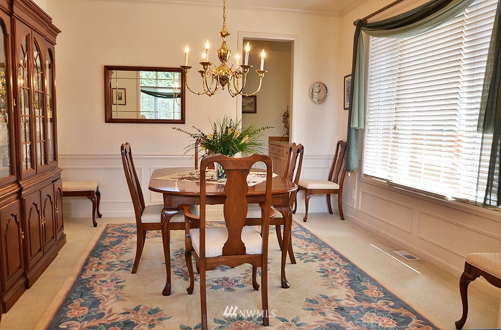 20805 40th Drive Southeast Bothell, WA 98021 - Photo 4 of 15