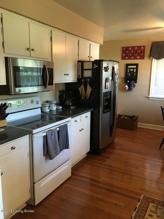 310 Tyne Road Louisville, KY 40207 - Photo 3 of 14 ISlq6h9u21xq1j1000000000