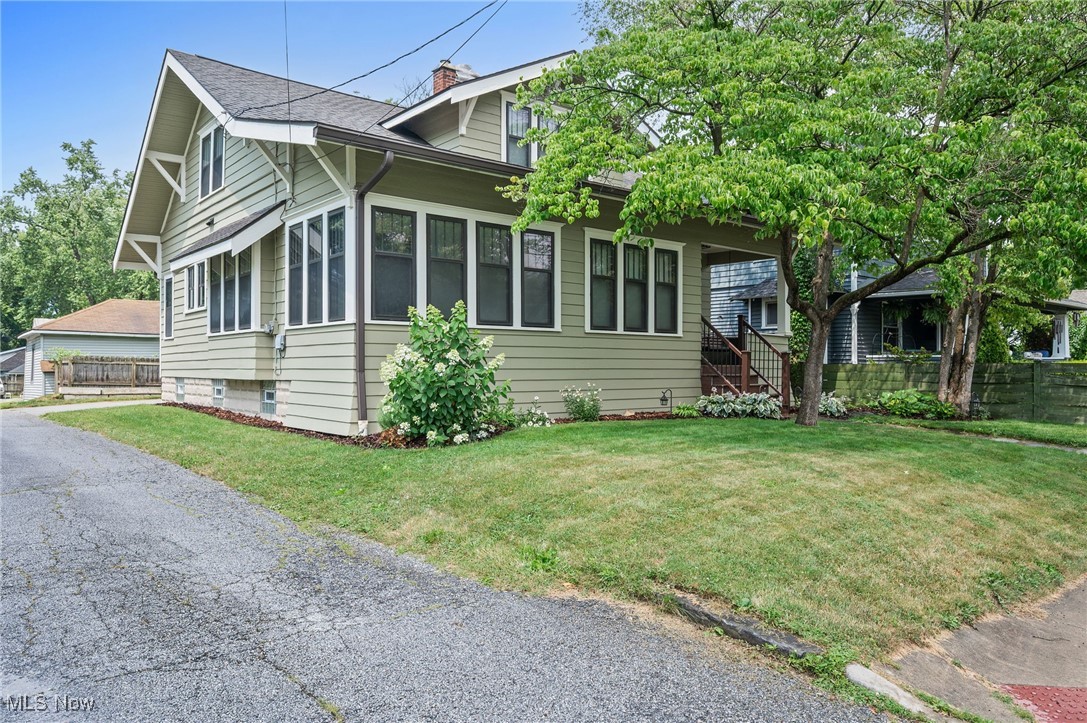 159 Edgerton Road Akron, OH 44303 - Photo 1 of 44 Gallery Image 1