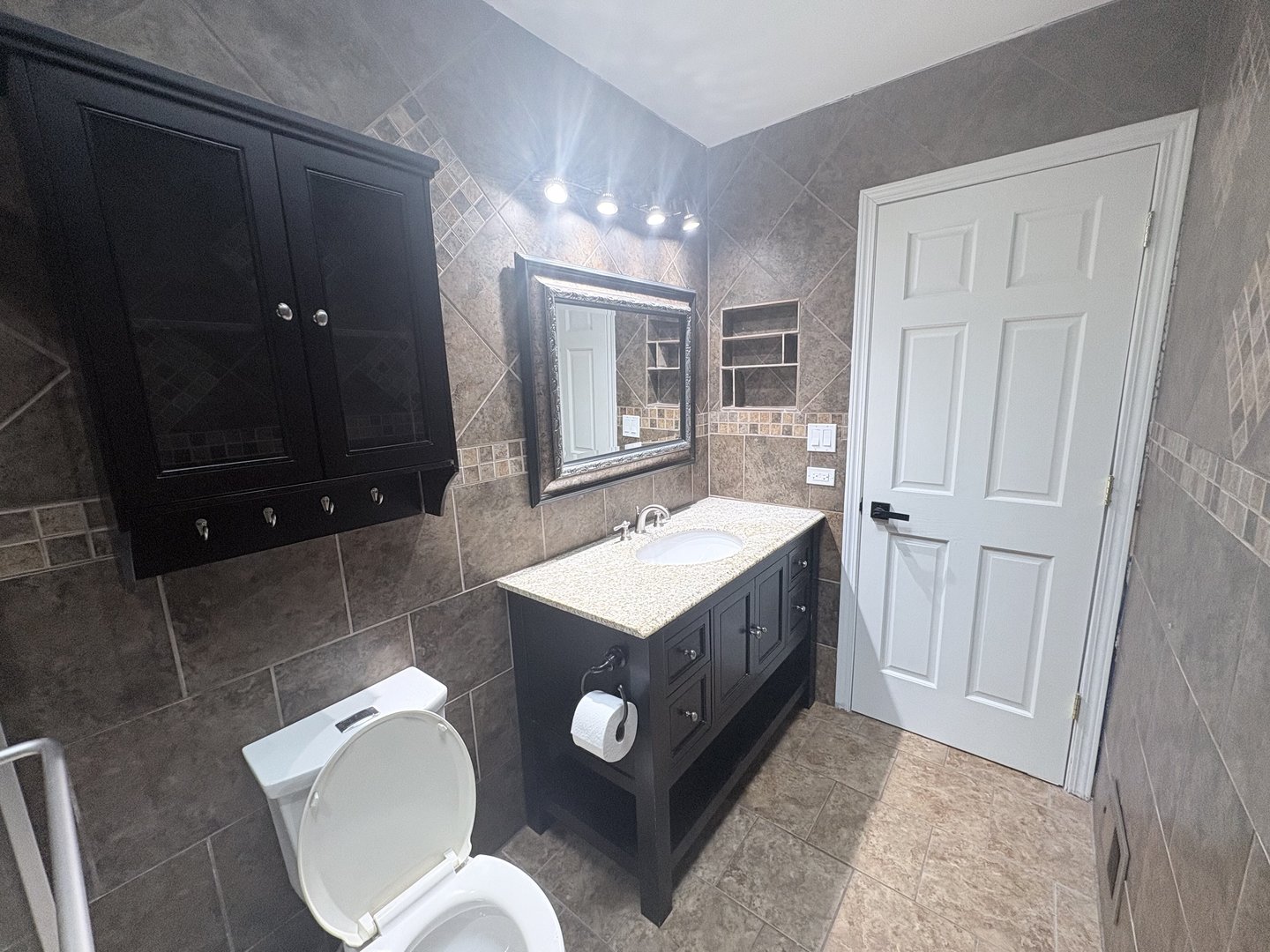 1004 Longford Road Bartlett, IL 60103 - Photo 15 of 28