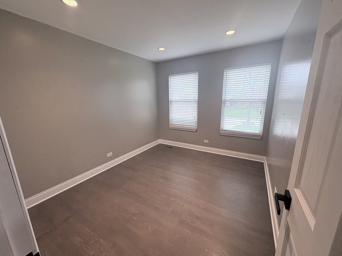 1004 Longford Road Bartlett, IL 60103 - Photo 19 of 28