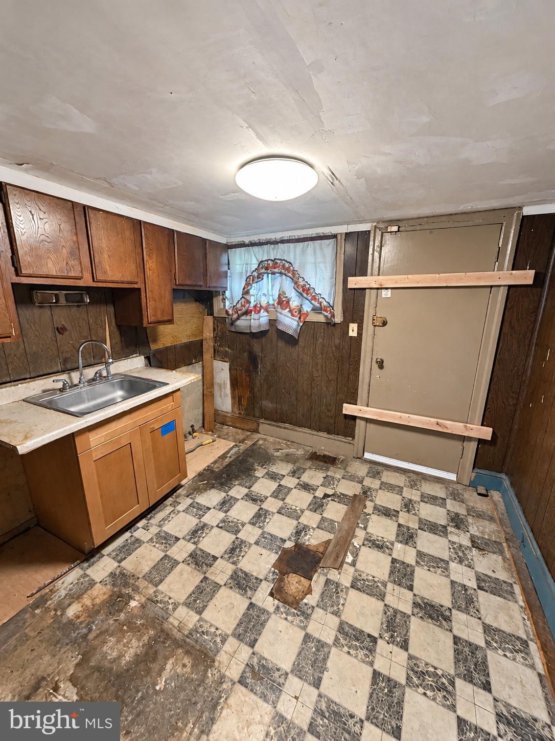 5139 Reno Street Philadelphia, PA 19139 - Photo 4 of 7 Gallery Image 4