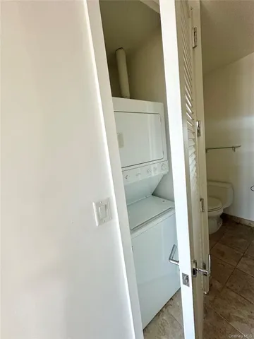 $3,300 | 175 Huguenot Street, New Rochelle, NY 10801