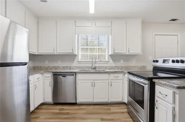 $235,500 | 32 Bay Cove Drive, Stockbridge, GA 30281