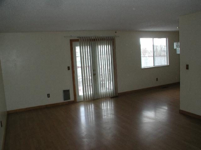 74 Zircon Drive Reno, NV 89521 - Photo 3 of 6 Photo 3