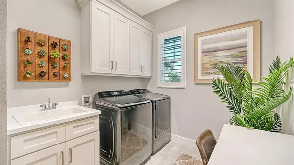 $1,450,000 | 8278 Grande Shores Drive, Sarasota, FL 34240