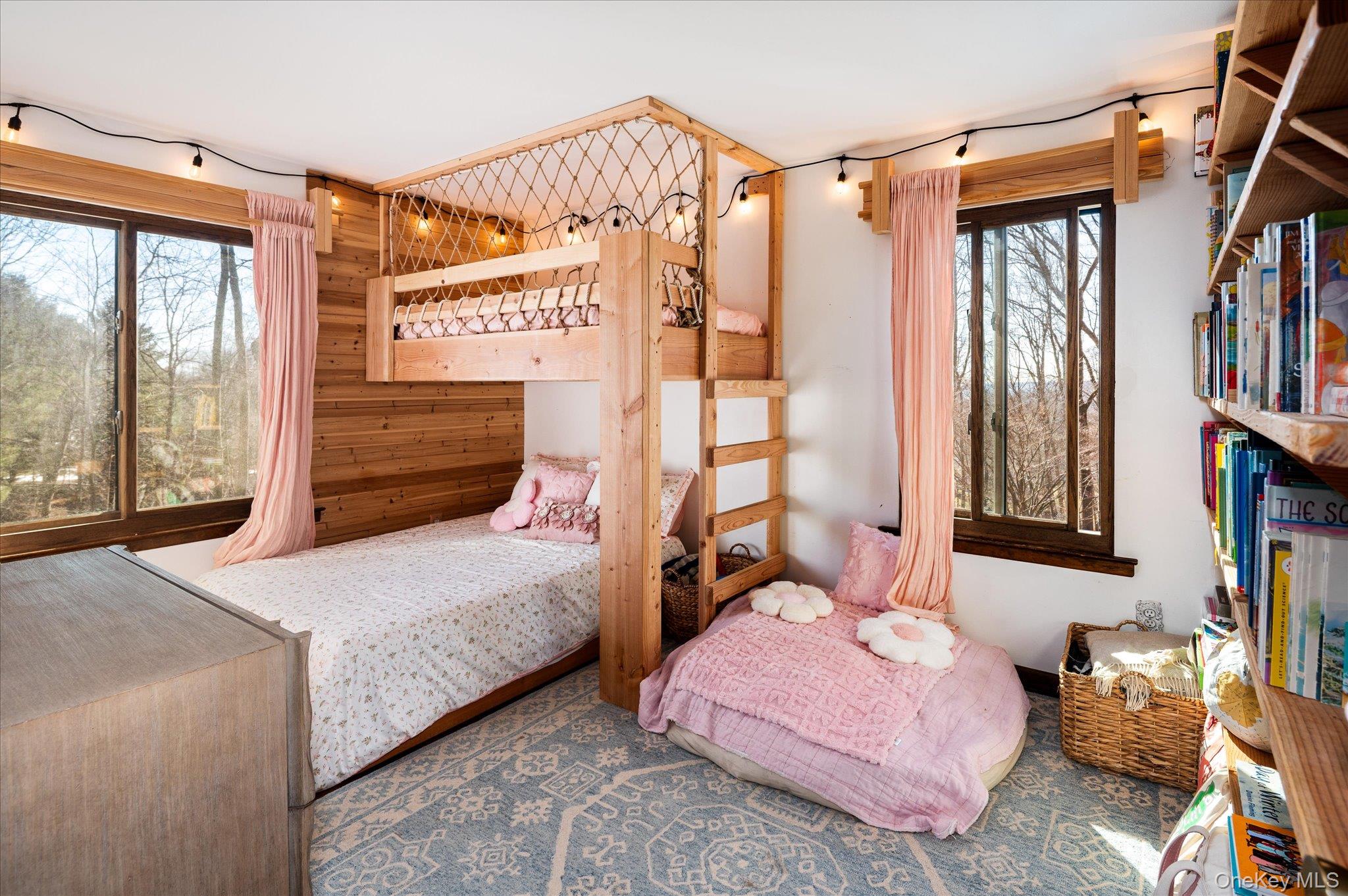 27 Mohawk Lane Baldwin Place, NY 10505 - Photo 20 of 38 a bedroom with a bed window and walk in closet