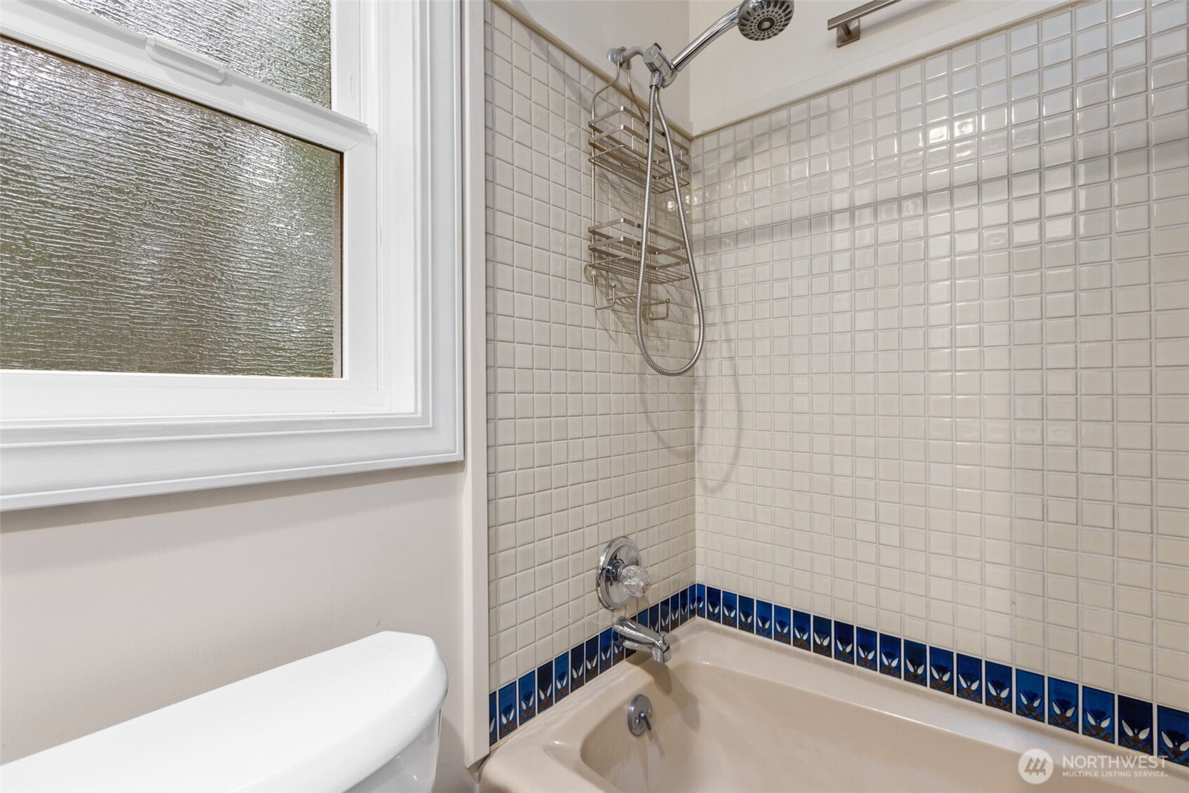 100 East Twanoh Heights Road South Belfair, WA 98528 - Photo 21 of 40 a bathroom with a bathtub and a shower