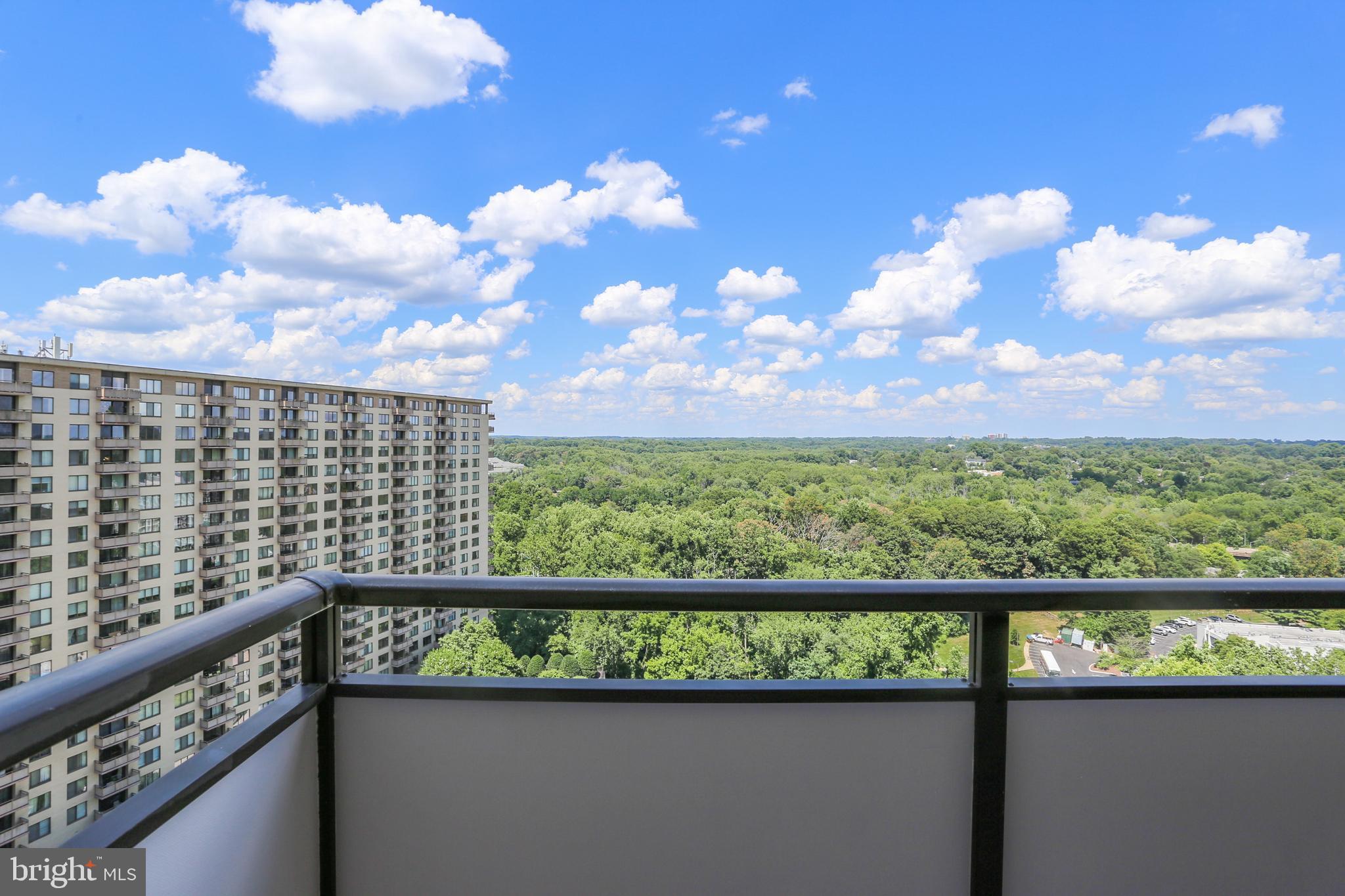 5225 Pooks Hill Road, Unit 1619S Bethesda, MD 20814 - Photo 18 of 54 View from balcony