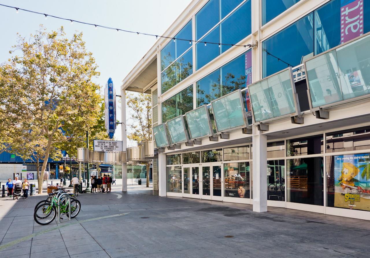 144 South 3rd Street, Unit 425 San Jose, CA 95112 - Photo 42 of 52 a view of a building with sitting area