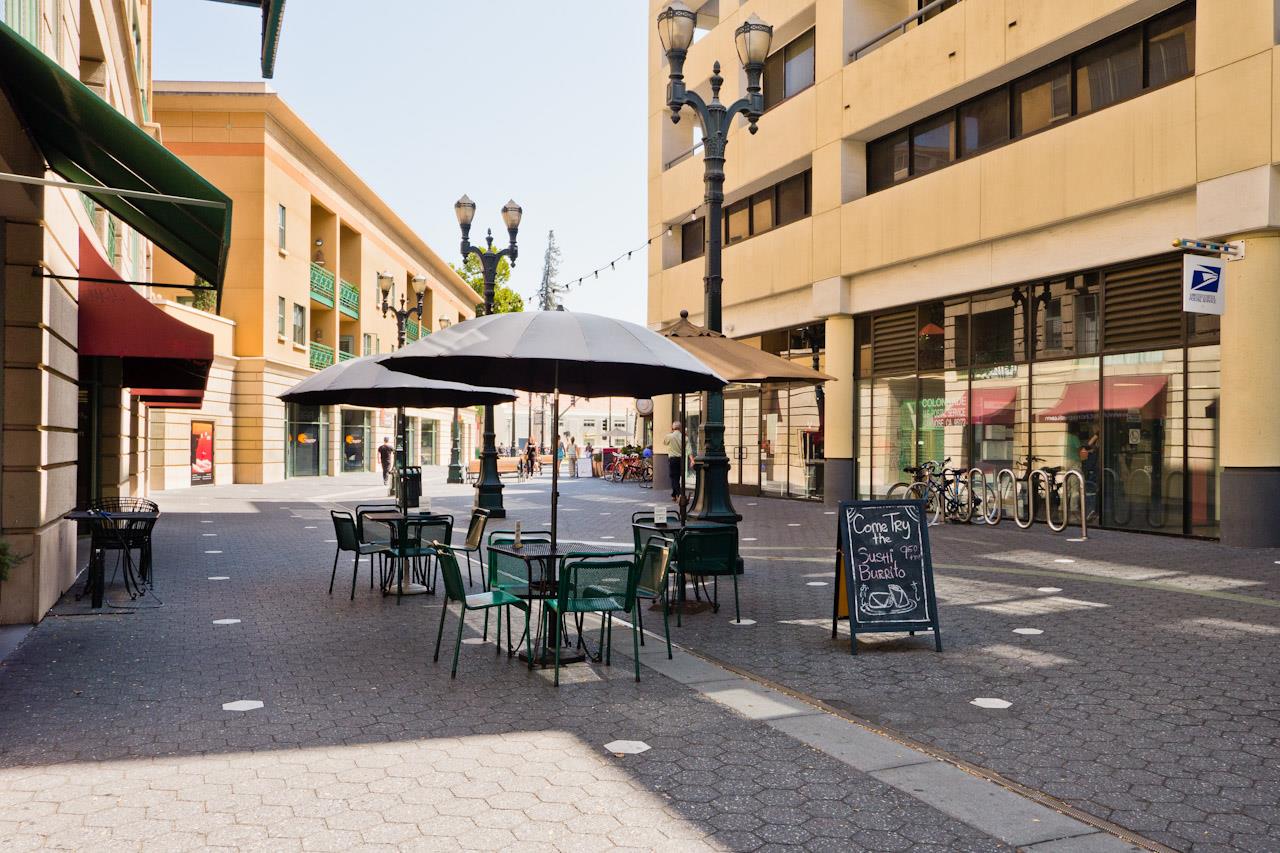 144 South 3rd Street, Unit 425 San Jose, CA 95112 - Photo 49 of 52 a view of a building with table and chairs