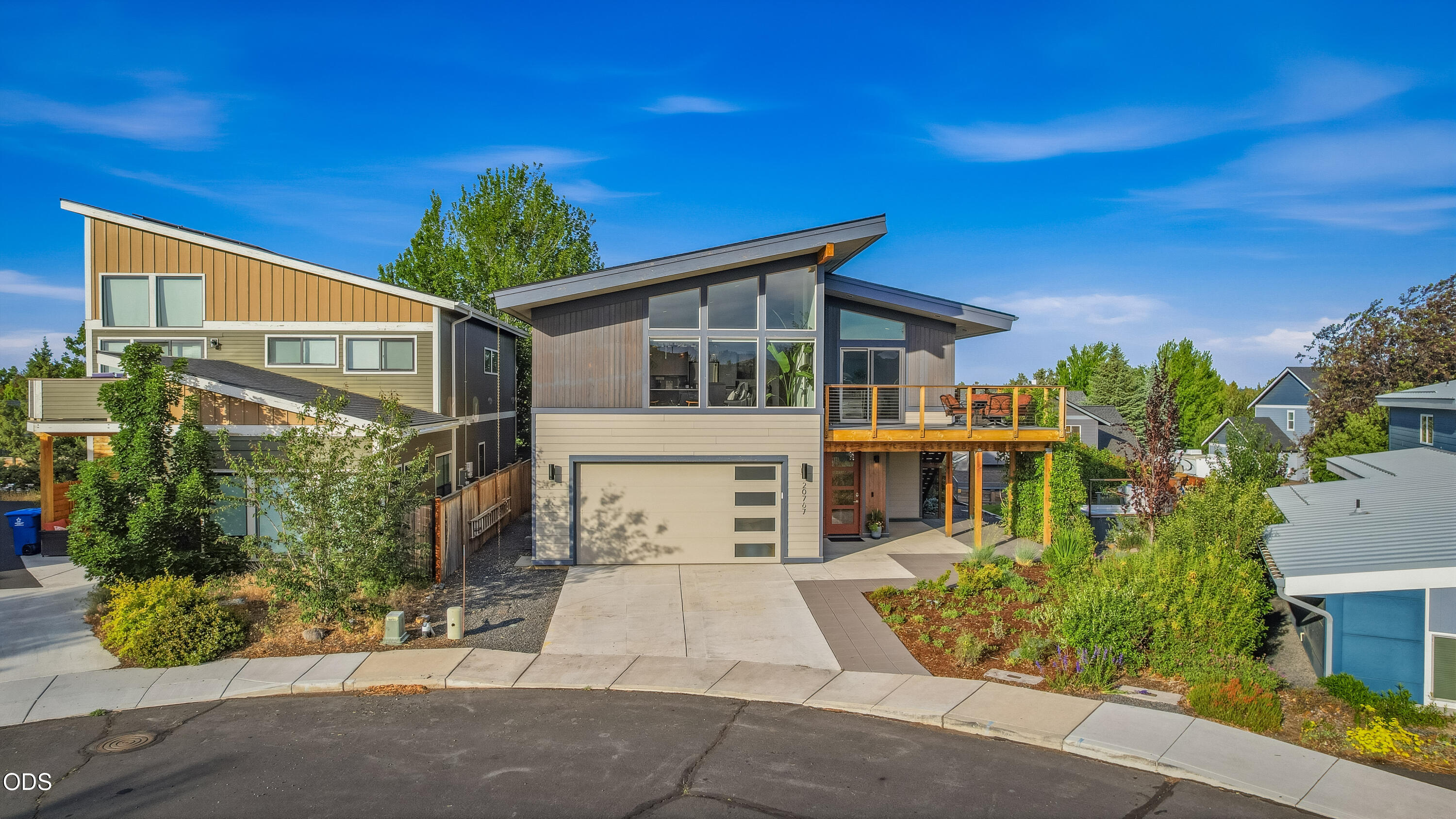 20767 Northeast Angora Court Bend, OR 97701 - Photo 12 of 53