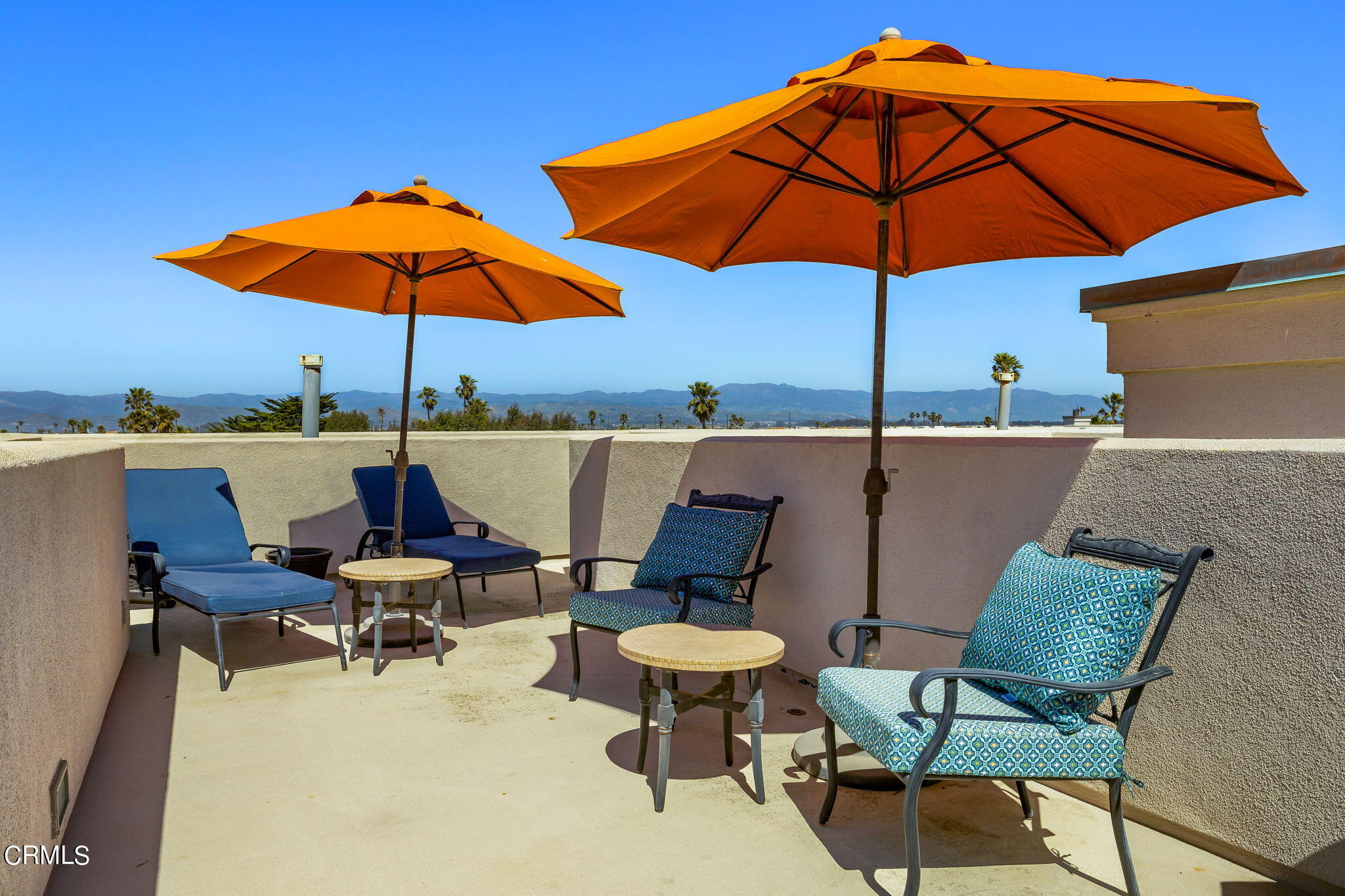 5105 Neptune Square Oxnard, CA 93035 - Photo 39 of 52 39-web-or-mls-UpmarketMedia_5105Nep-16