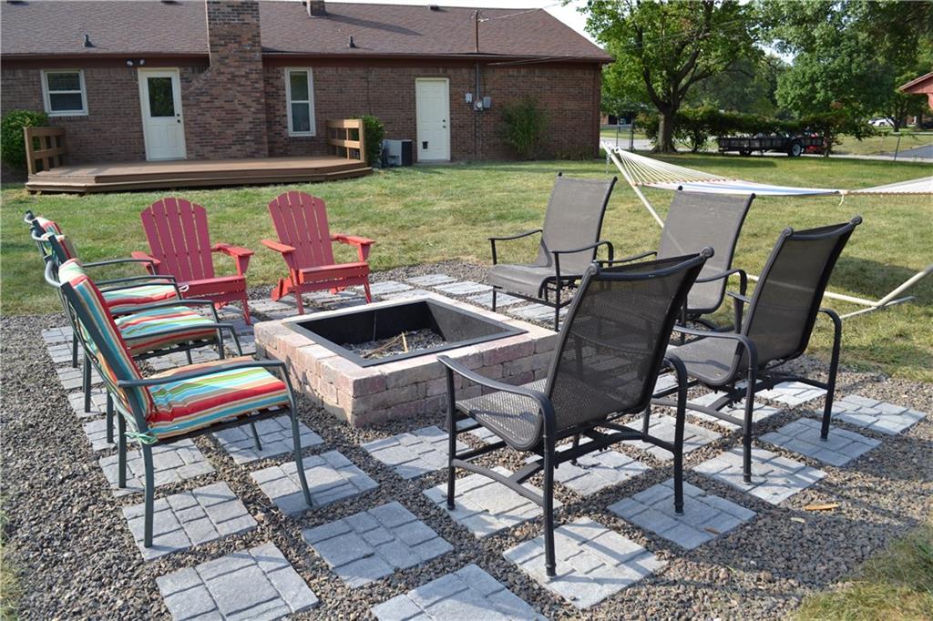 7793 Hickory Road Brownsburg, IN 46112 - Photo 3 of 19