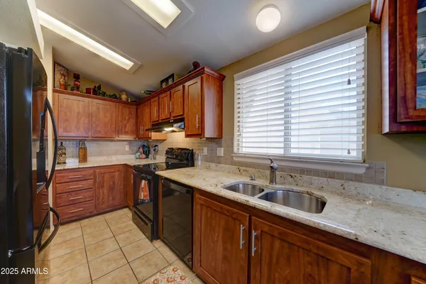 $325,000 | 2101 South Meridian Road, Unit 72, Apache Junction, AZ 85120