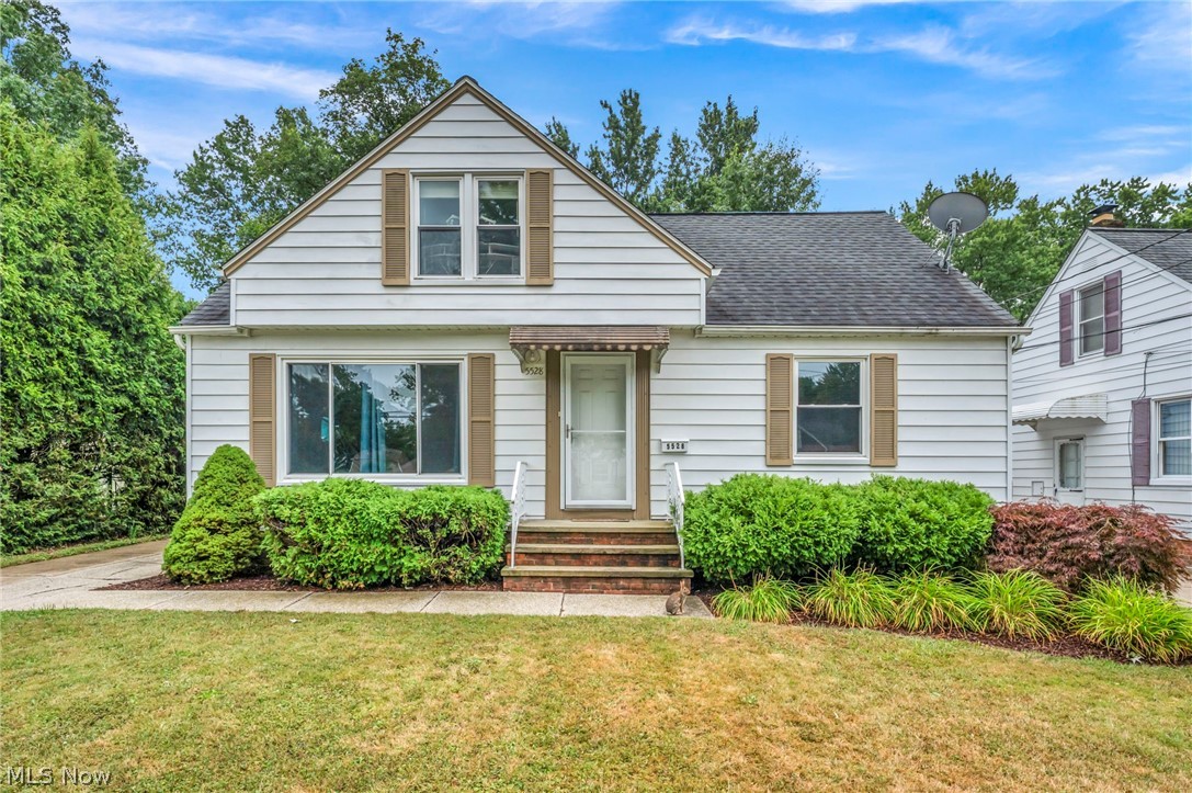 5528 Huron Road Lyndhurst, OH 44124 - Photo 1 of 18 Gallery Image 1
