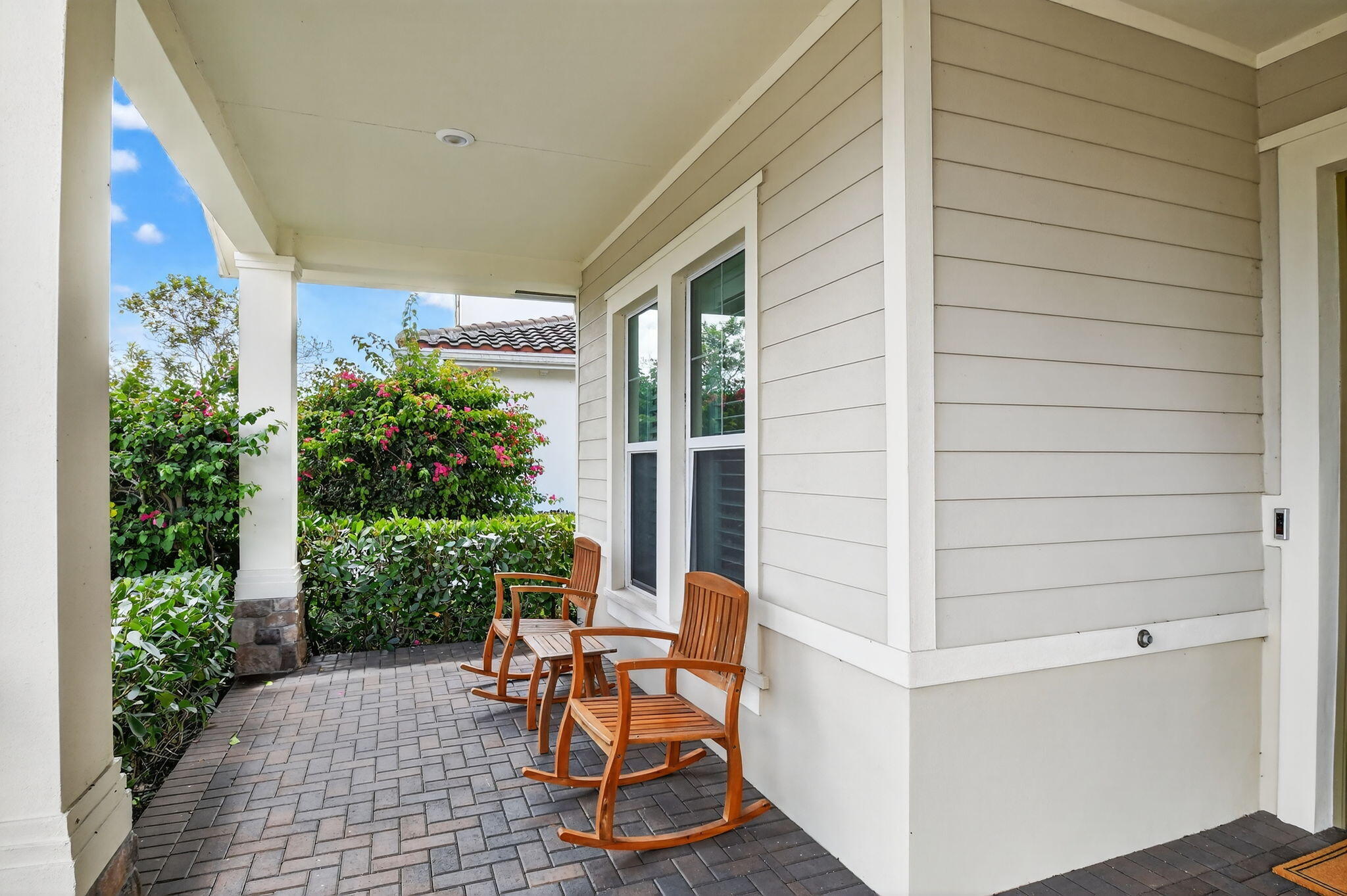 1055 Ember Ridge Run Loxahatchee, FL 33470 - Photo 7 of 103 5-web-or-mls-DSC_7723
