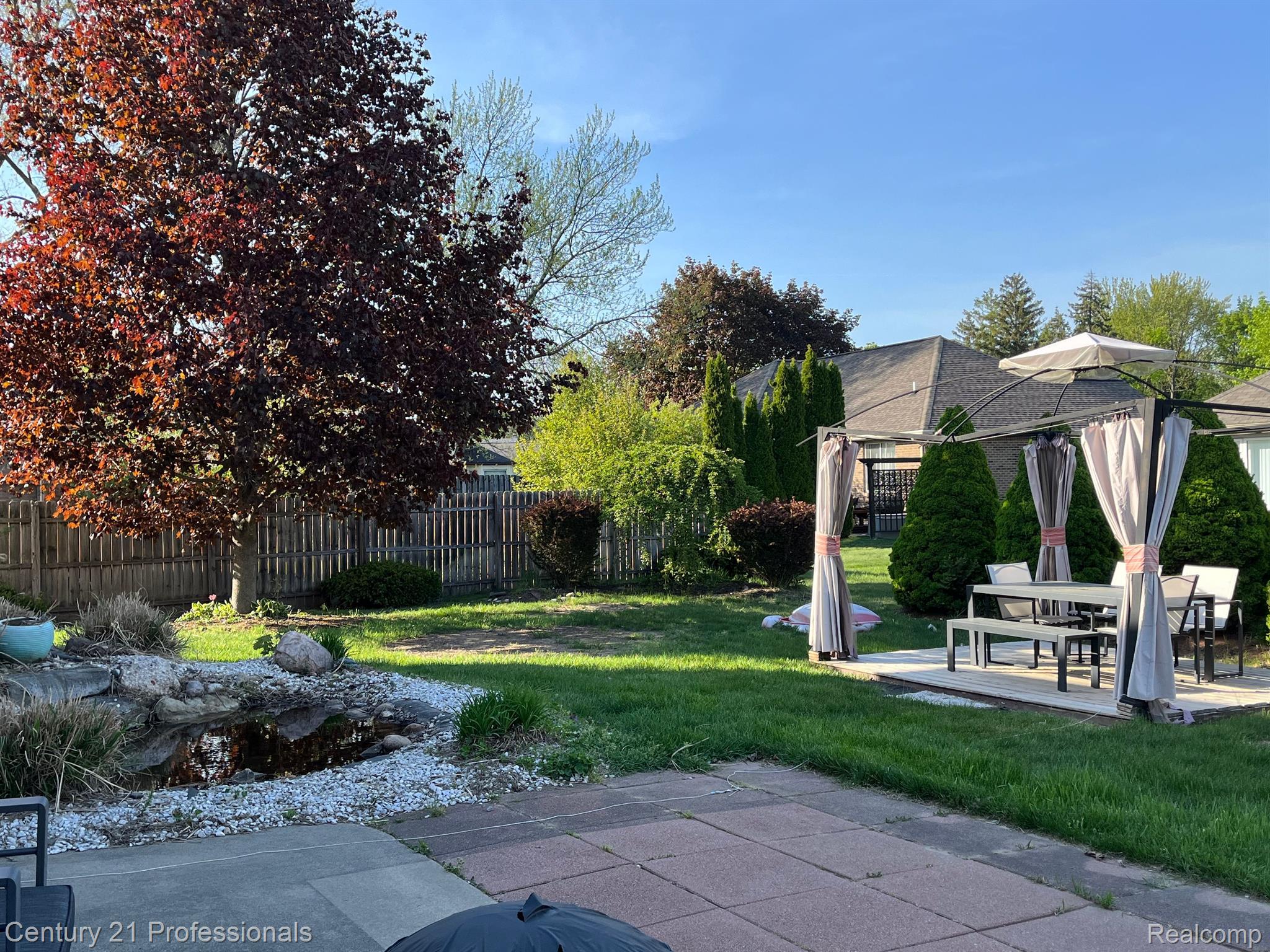 20984 Andover Road Southfield, MI 48076 - Photo 48 of 50 You can be here this summer ~ Fabulous backyard