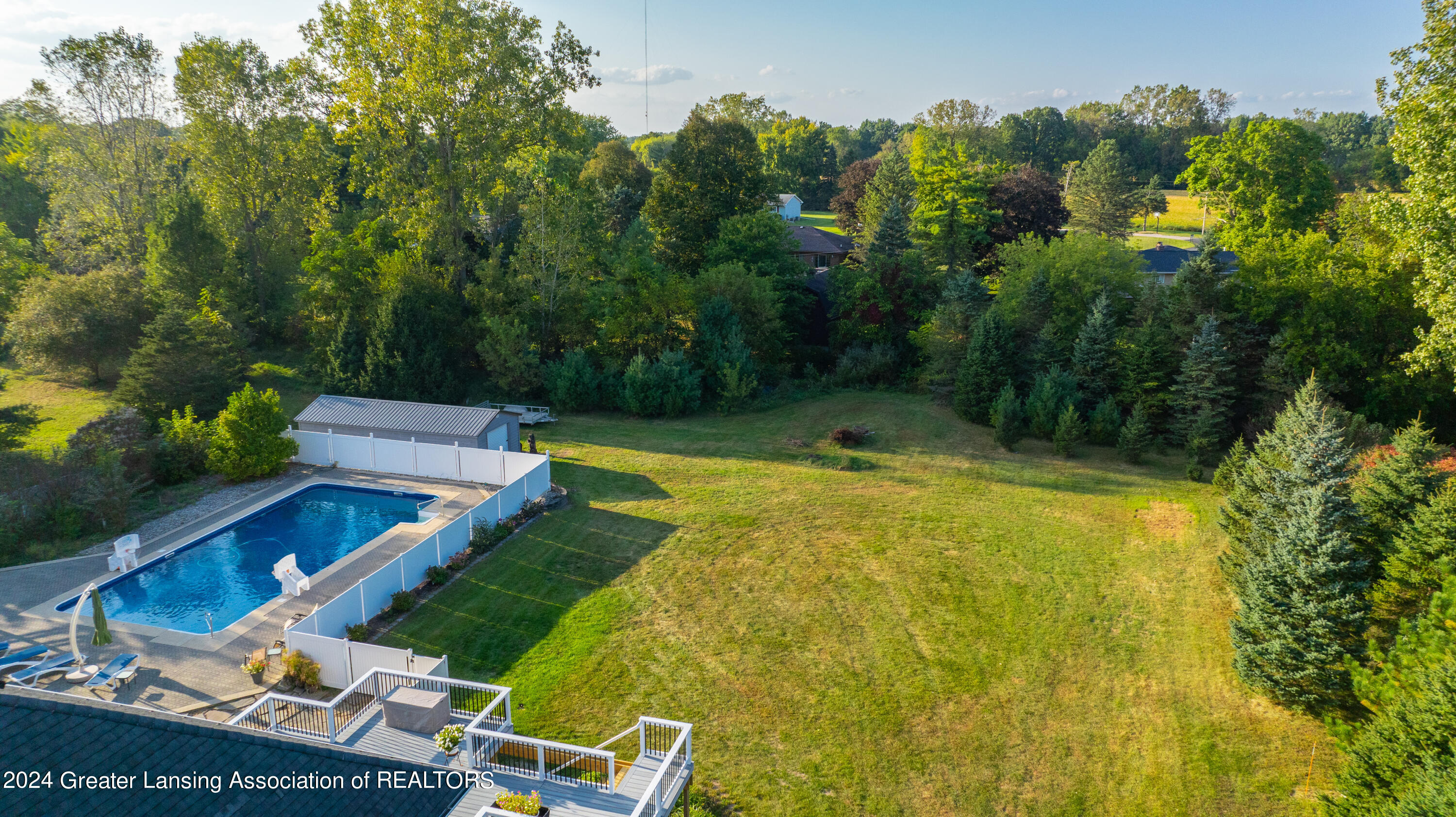 113 Three Oaks Road Okemos, MI 48864 - Photo 61 of 67 Exteriors-28