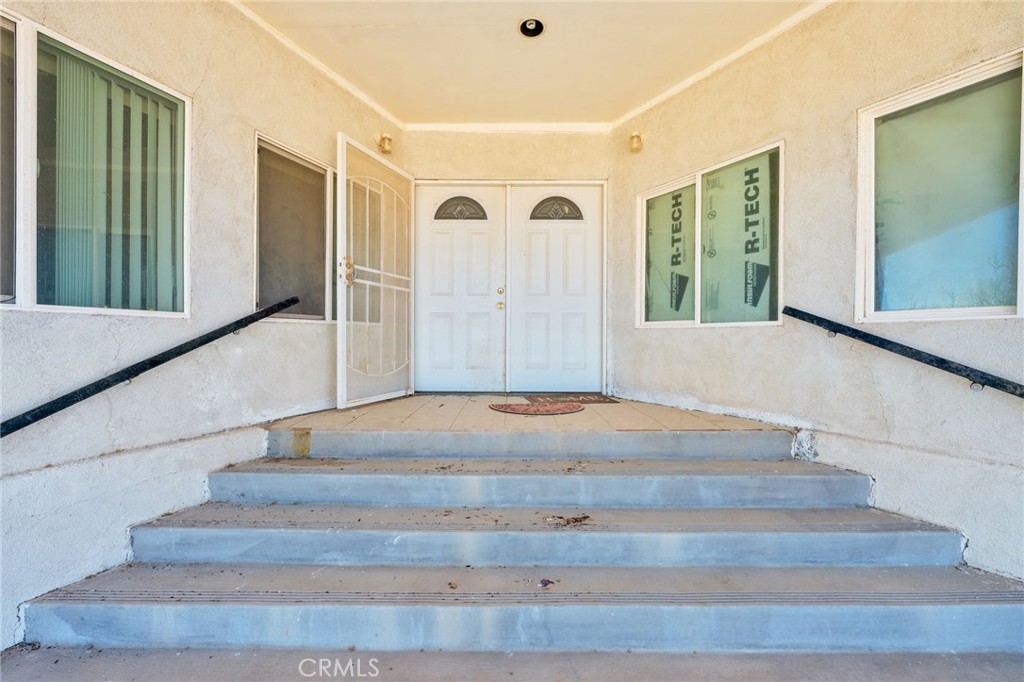 36990 Cambria Road Lucerne Valley, CA 92356 - Photo 14 of 47
