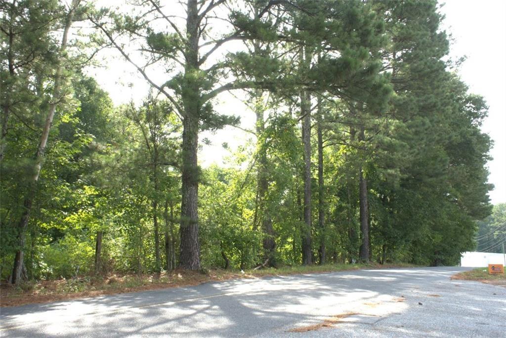 5767 James Road Acworth, GA 30102 - Photo 3 of 4 a view of outdoor space with trees