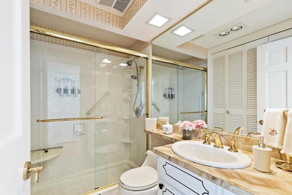 6 Range Heights Road Lynn, MA 01904 - Photo 15 of 34 Gallery Image 15