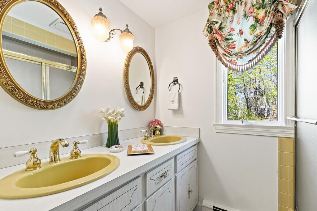 6 Range Heights Road Lynn, MA 01904 - Photo 20 of 34 Gallery Image 20