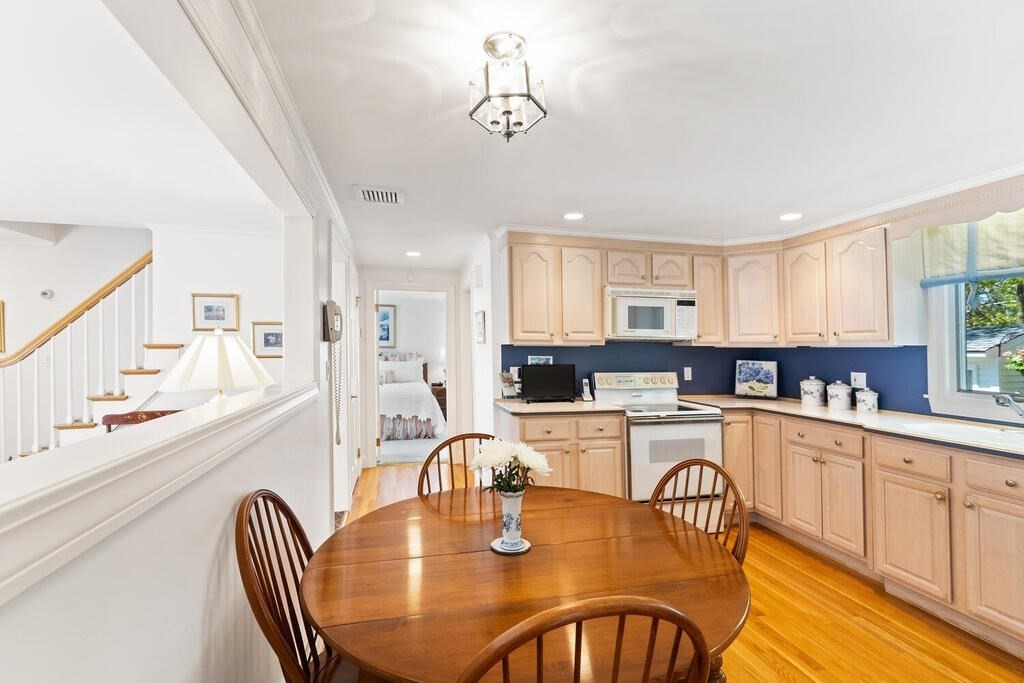 6 Range Heights Road Lynn, MA 01904 - Photo 8 of 34 Gallery Image 8
