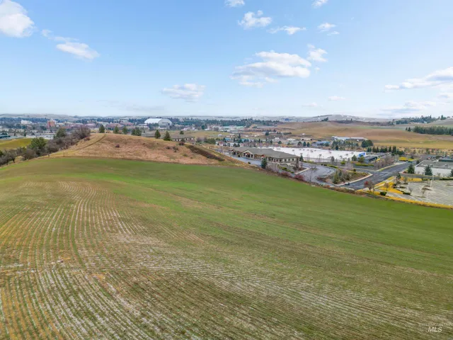 $1,550,000 | Tbd War Bonnet Drive, Moscow, ID 83843