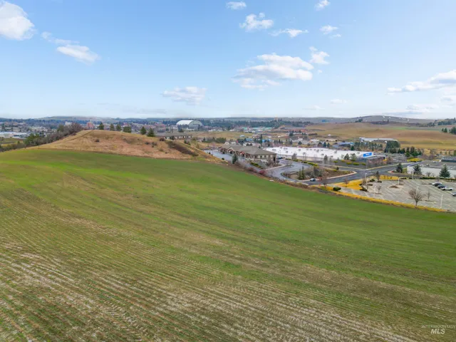 $1,550,000 | Tbd War Bonnet Drive, Moscow, ID 83843