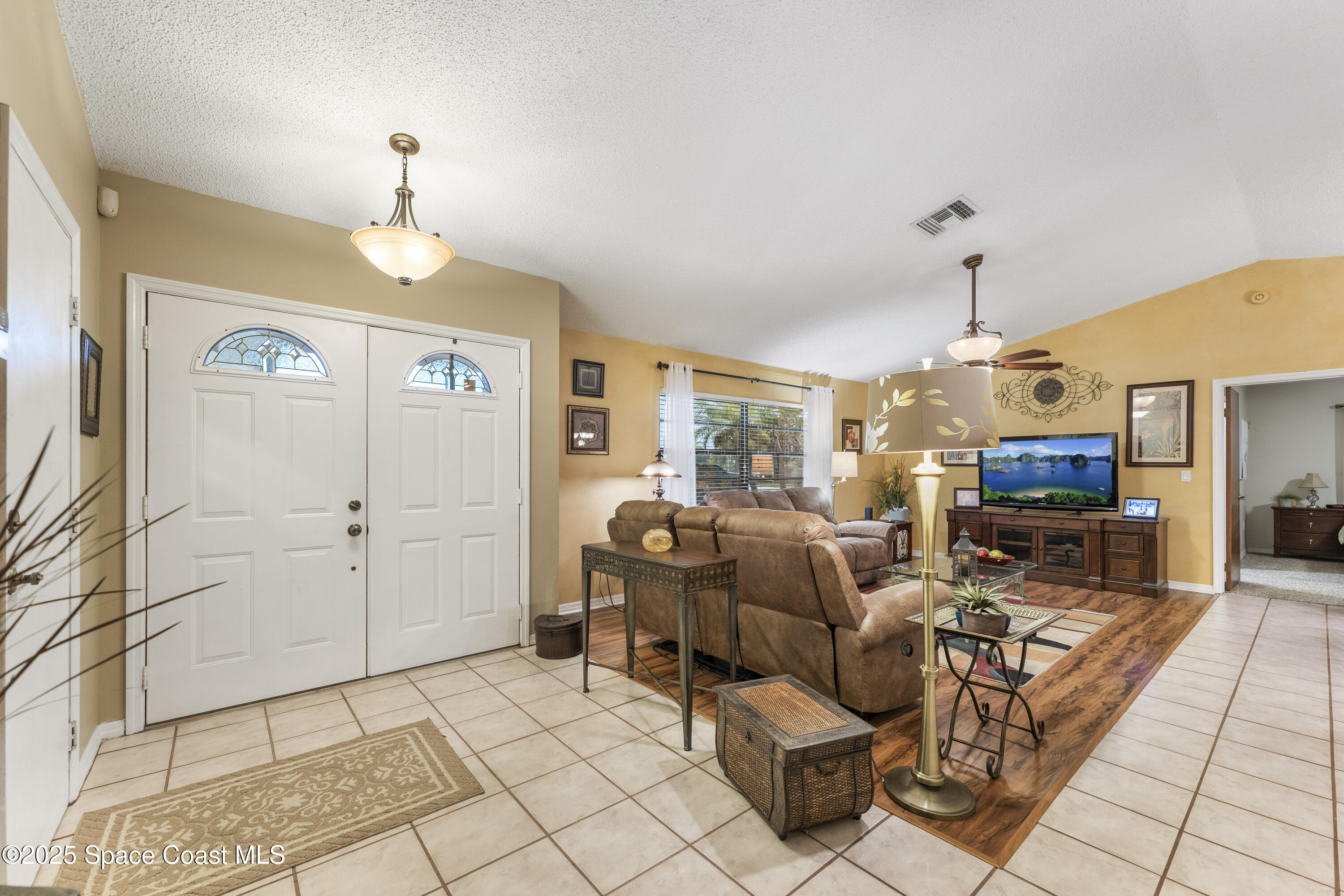 833 Croton Road Rockledge, FL 32955 - Photo 8 of 29 DSC00603