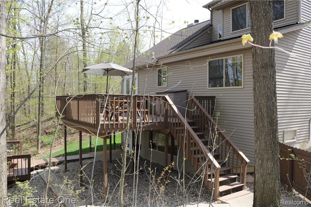 7490 Pine Knob Road Clarkston, MI 48348 - Photo 28 of 34 IMG_1276.JPG