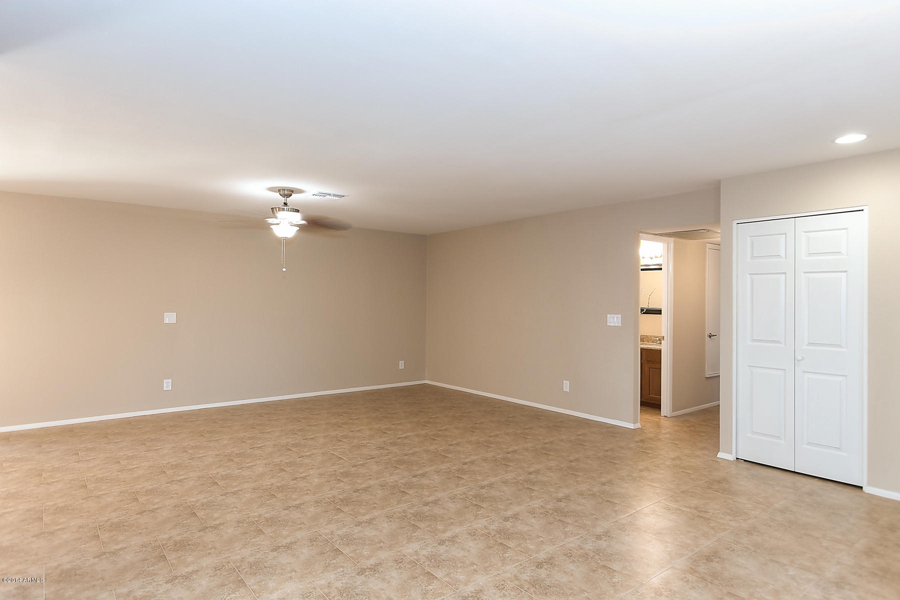 3919 West Rancho Drive Phoenix, AZ 85019 - Photo 6 of 27 Family Room_Bedroom Hallway
